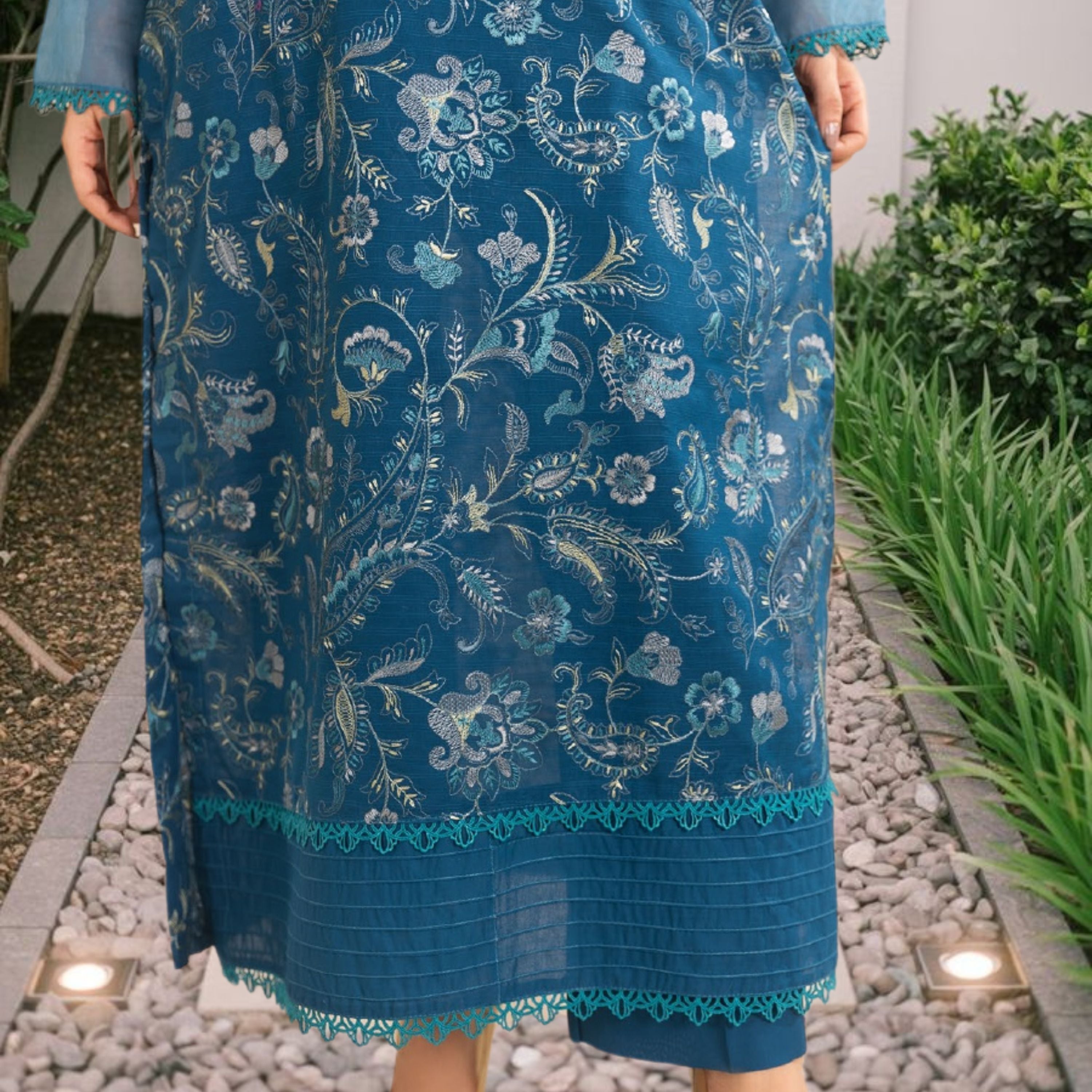 Breeze Luxury Premium Embroidered Lawn - Vol. 39