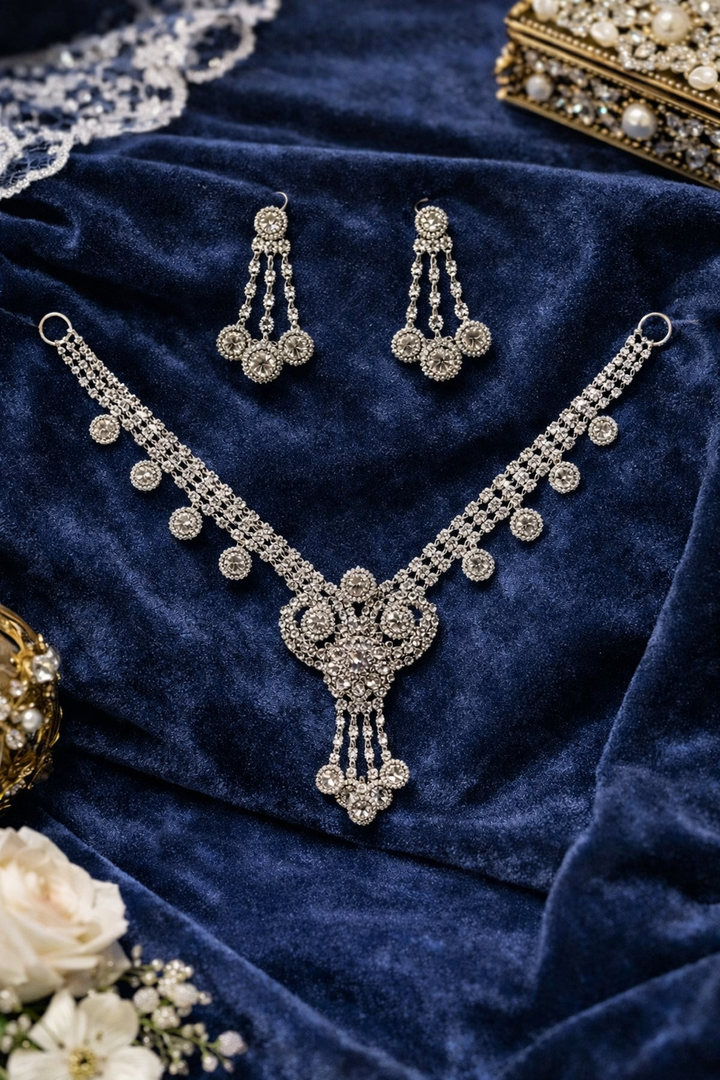 Necklace Set with Earrings