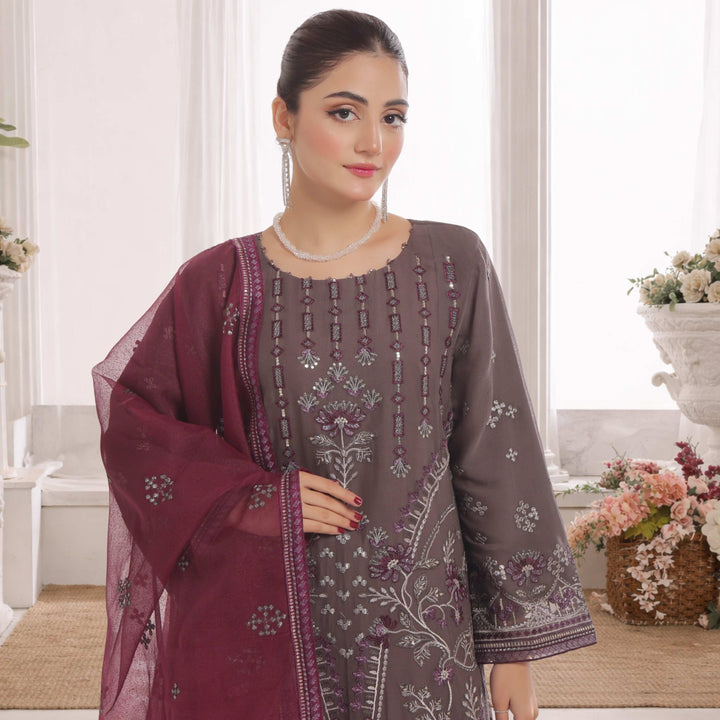 NAWAZISH – Luxury Formal Outfit  Taupe with Maroon Dupatta